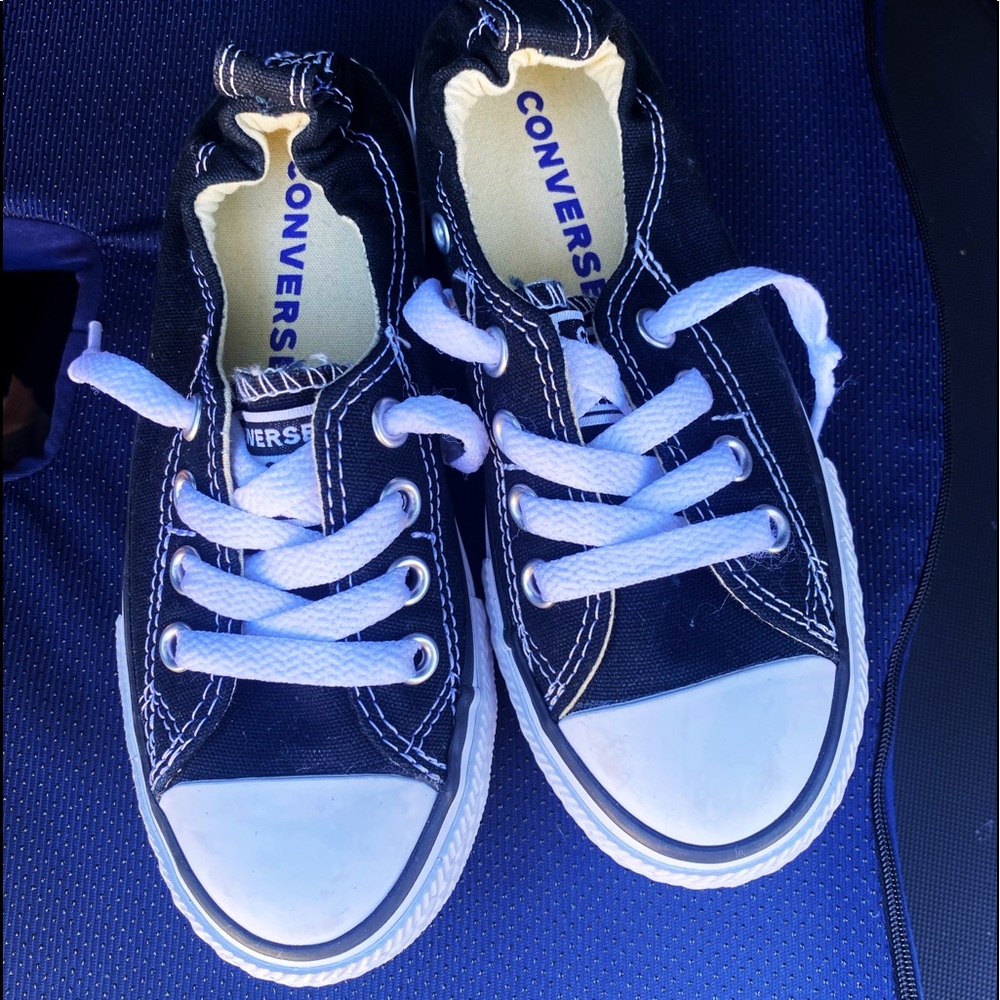 Brand NEW converse